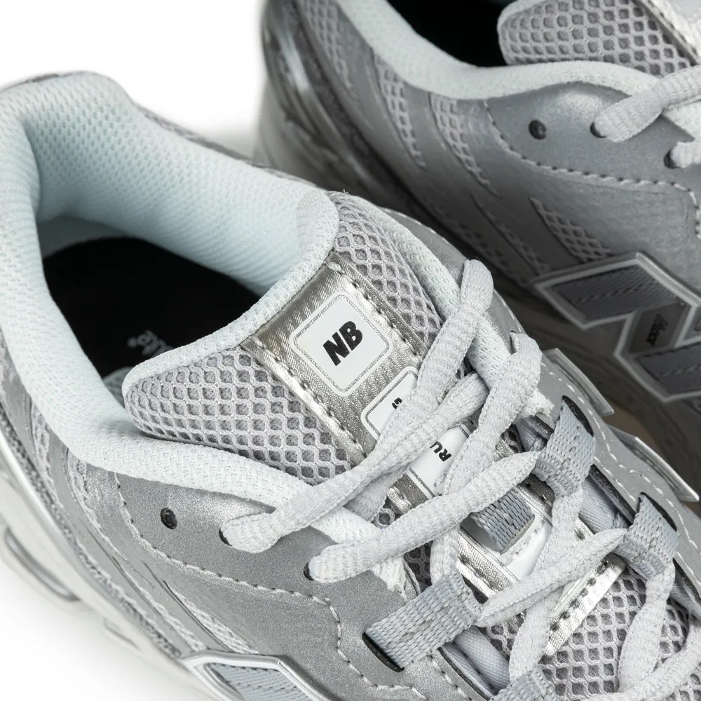 1906W | White Silver Metallic