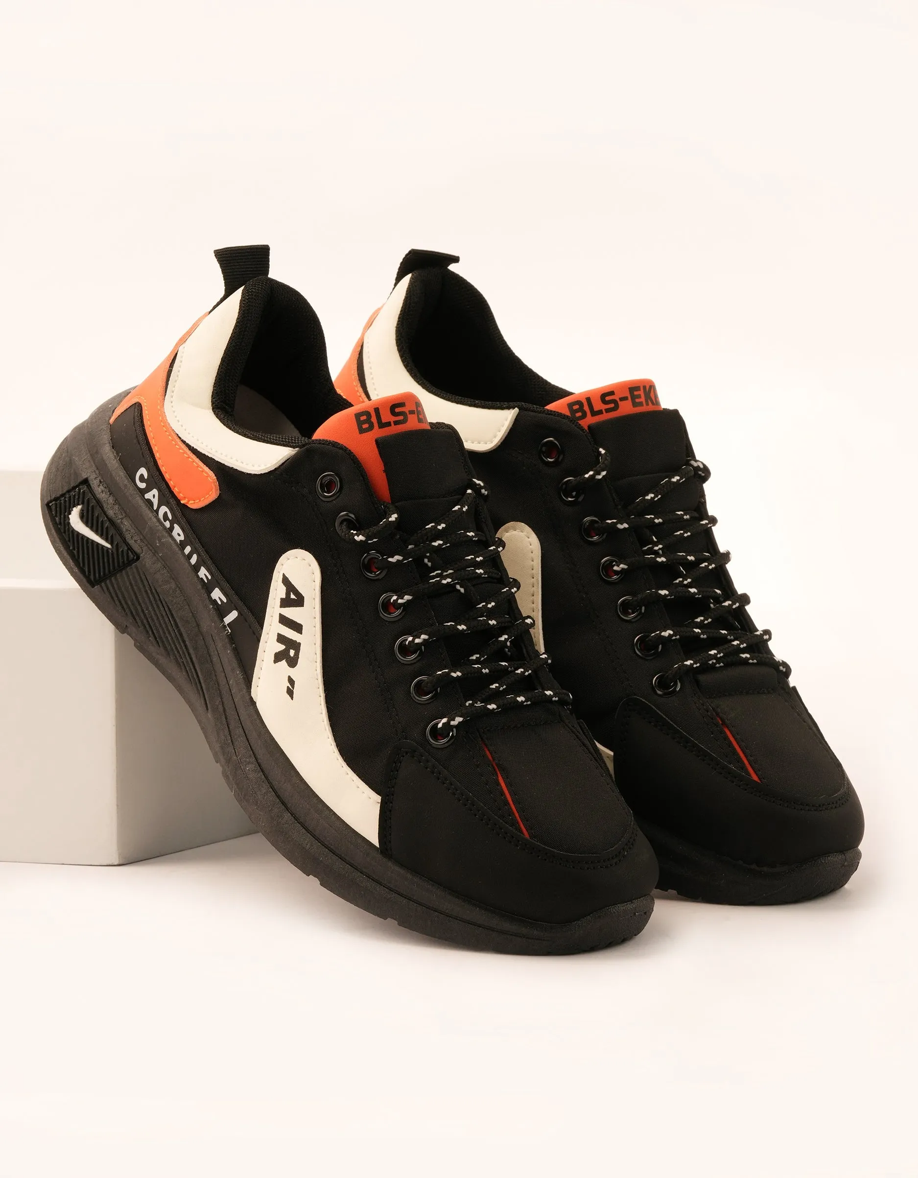 Air Pump Sporty Sneakers