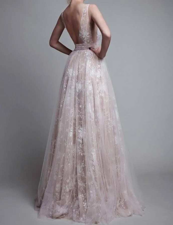Anneprom A-line V-neck Floor Length Tulle Prom Drsess Evening Gowns With Lace APP0364