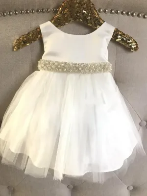Anneprom Cute White Knee-length Beaded Flower Girl Dresses With Bowknot AFL0003
