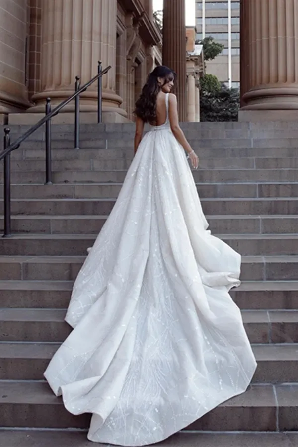 Anneprom Gorgeous Beaded Lace Spaghetti Straps A line Chapel Train Wedding Dresses APW0379