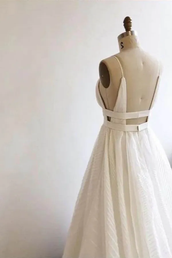 Anneprom Lace A line Deep V neck Backless Court Train Prom Dresses With Sash APP0623