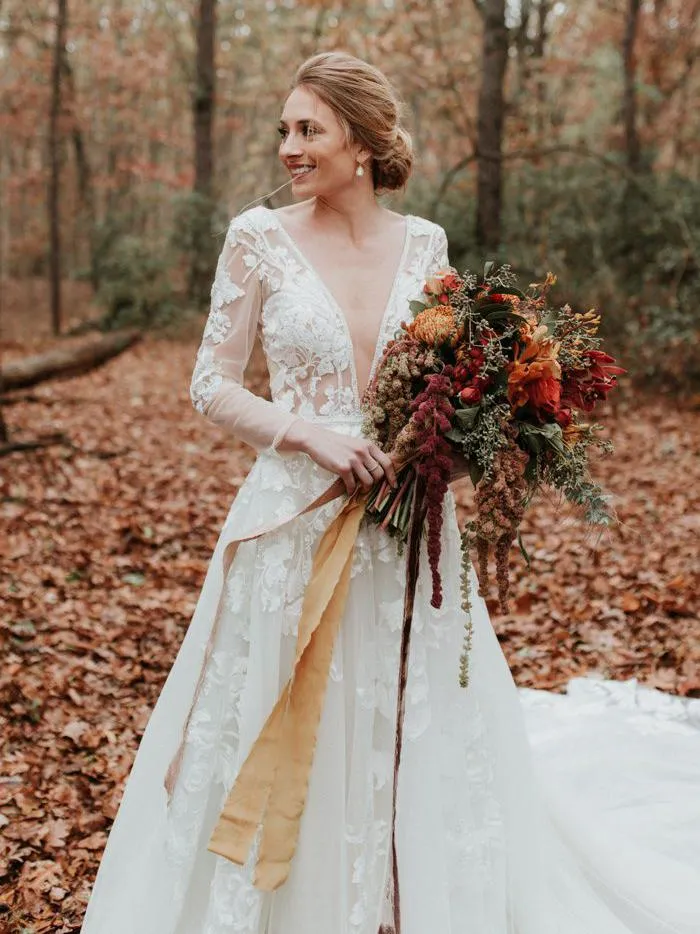 Anneprom Long Sleeve V neck Lace Tulle Boho Wedding Gowns Rustic Bridal Dress APW0365
