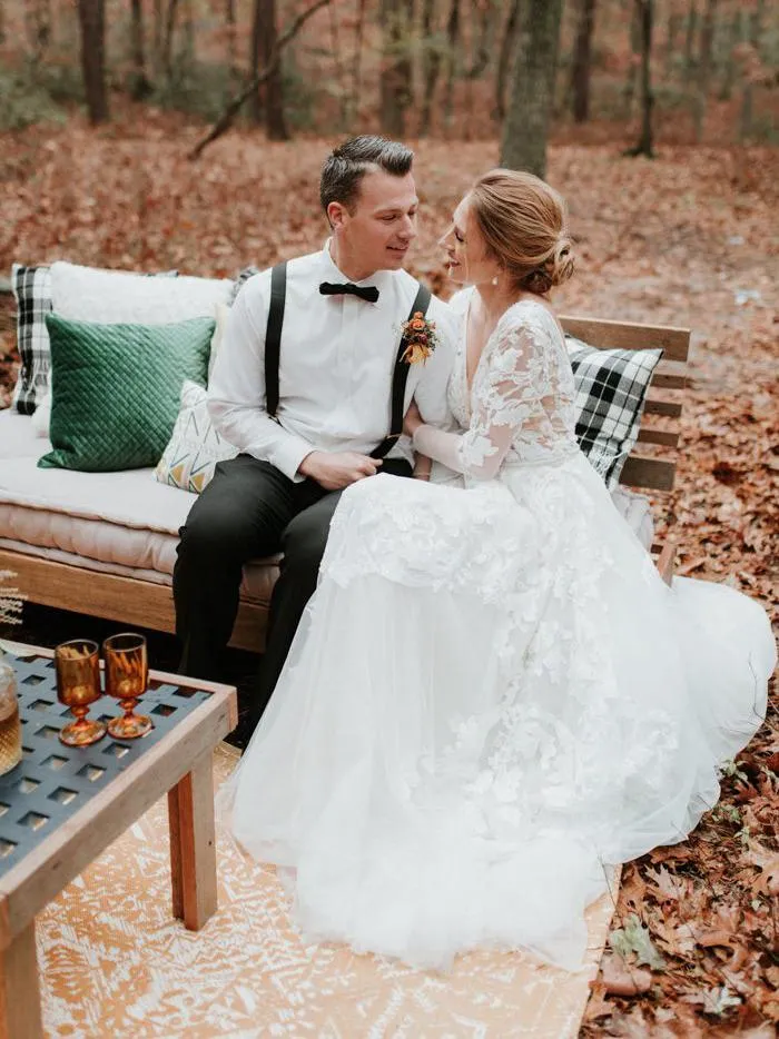 Anneprom Long Sleeve V neck Lace Tulle Boho Wedding Gowns Rustic Bridal Dress APW0365