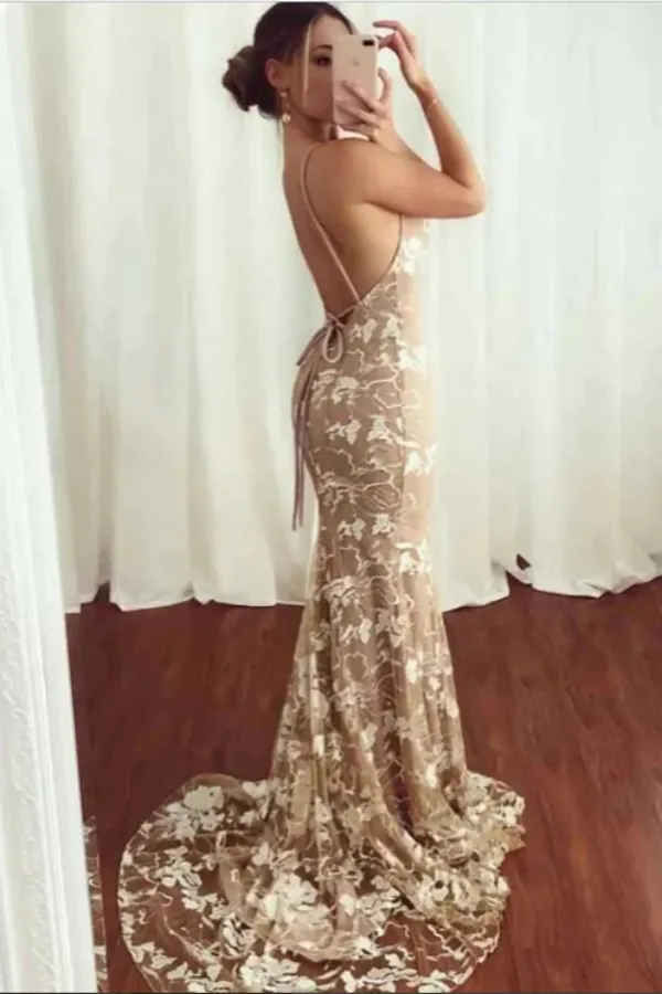 Anneprom Mermaid V Neck Spaghetti Straps Lace Appliques Prom Dresses With Train APP0675