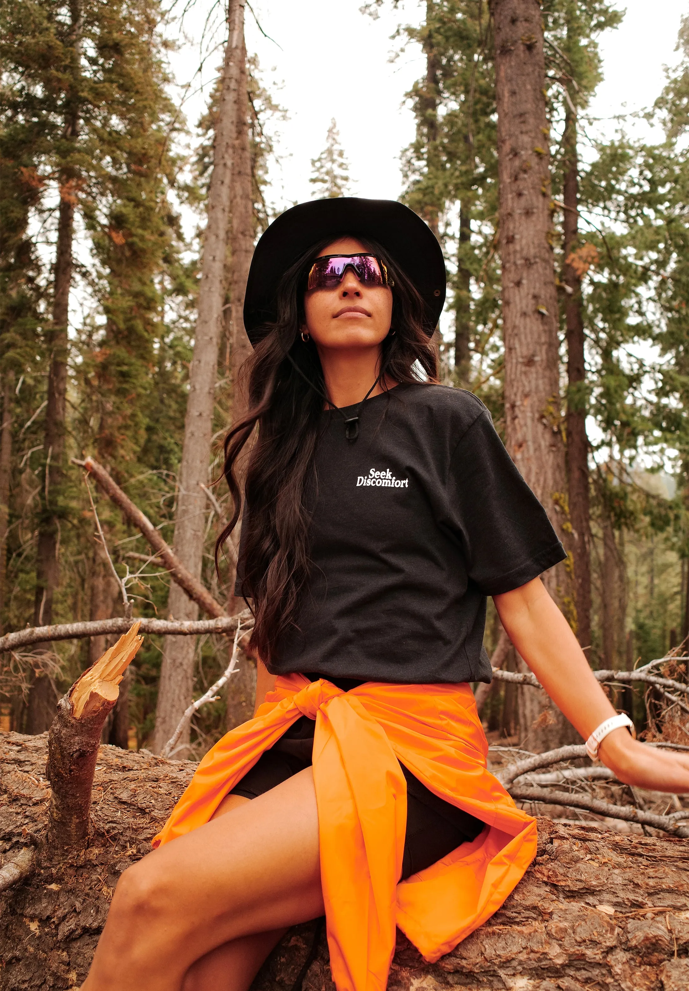 Climb Mountains Trail Tee Black