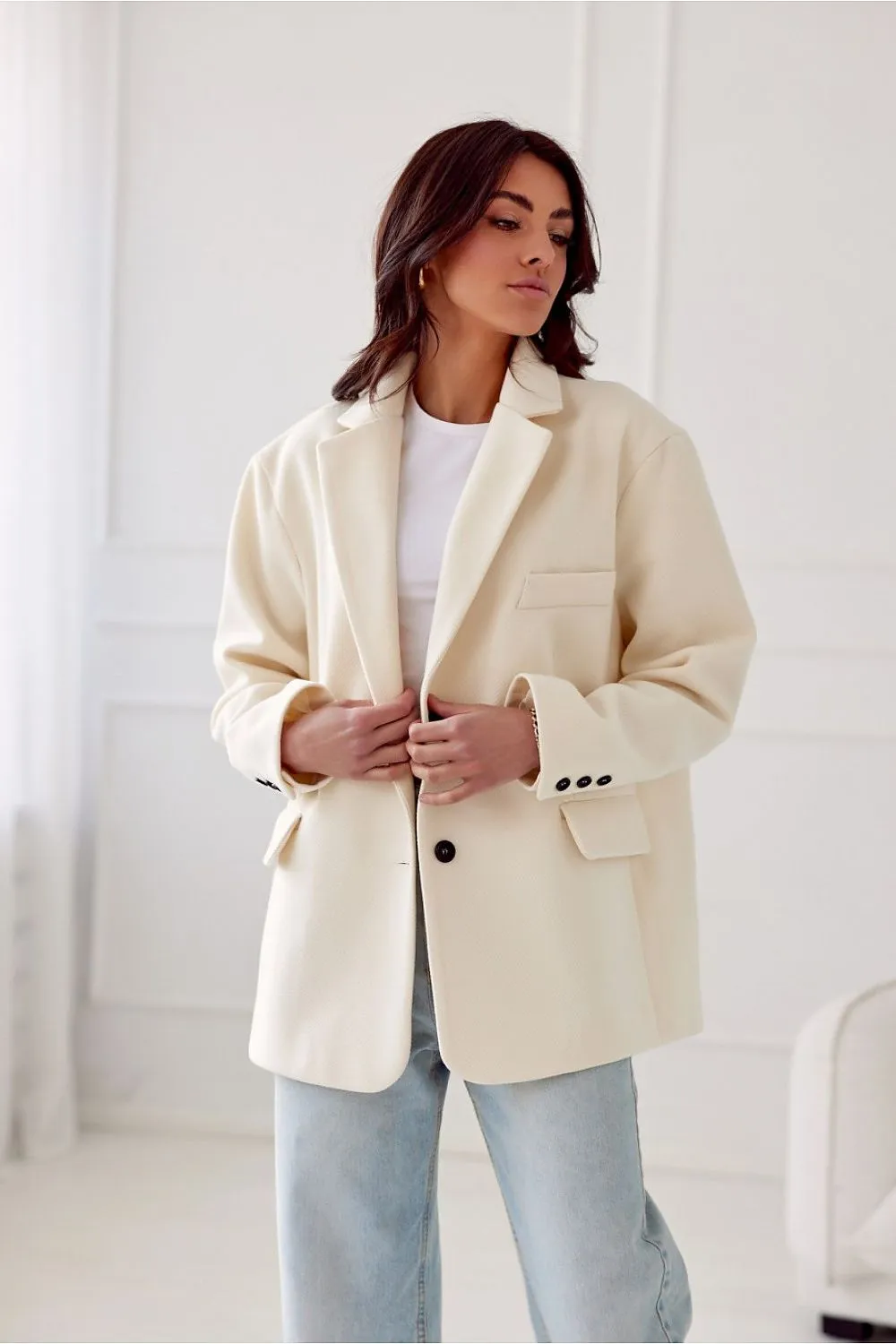 Decorative Lapel Voluminous Blazer