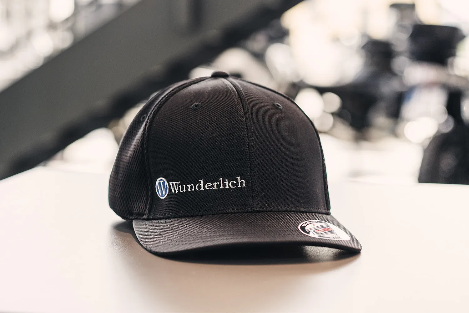 Hat Mesh Maxima