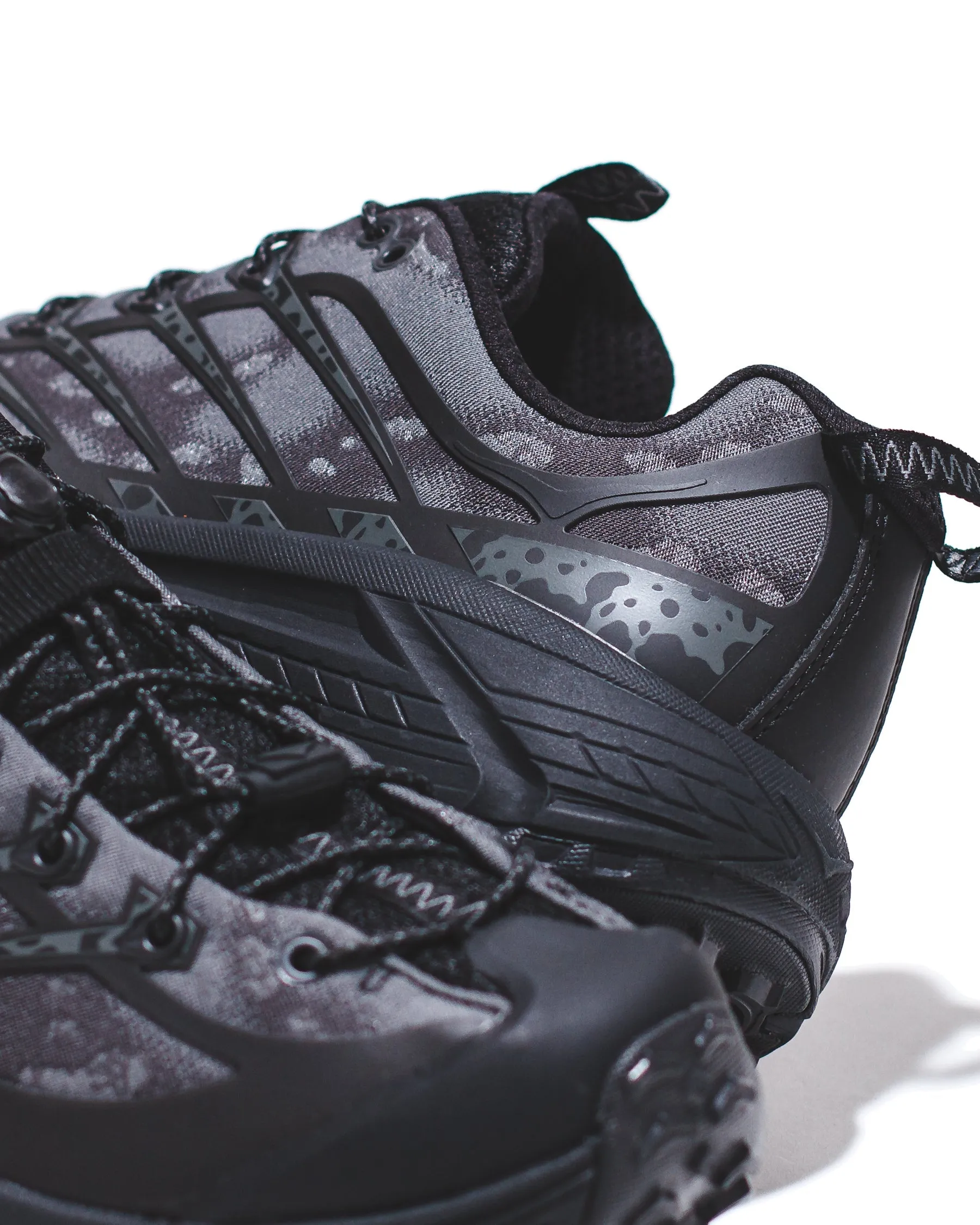 Hoka One One Unisex Mafate Three 2 TS Black Carbon Black 1162770-BBNB