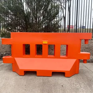 Ki1000 Water Filled Barrier