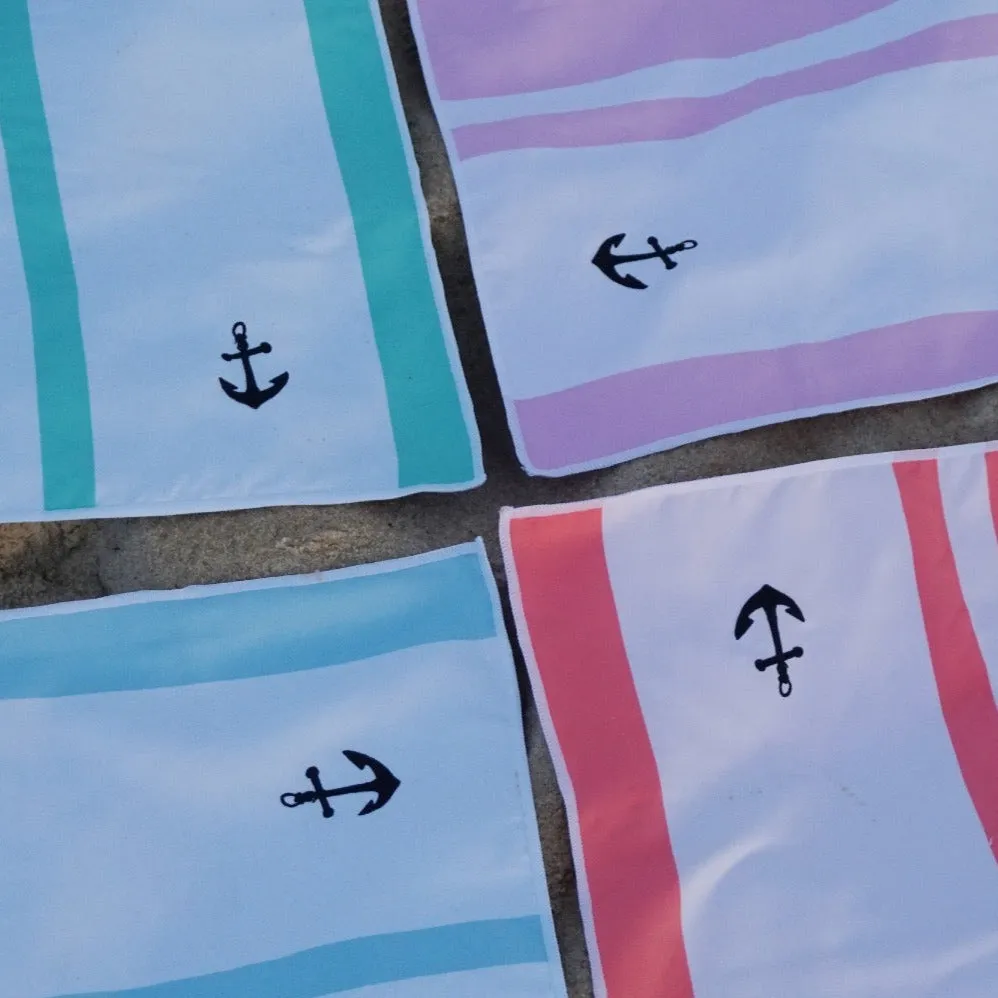 Large Lightweight Quick Dry Beach Towel With Pockets - Perfect Travel Gift