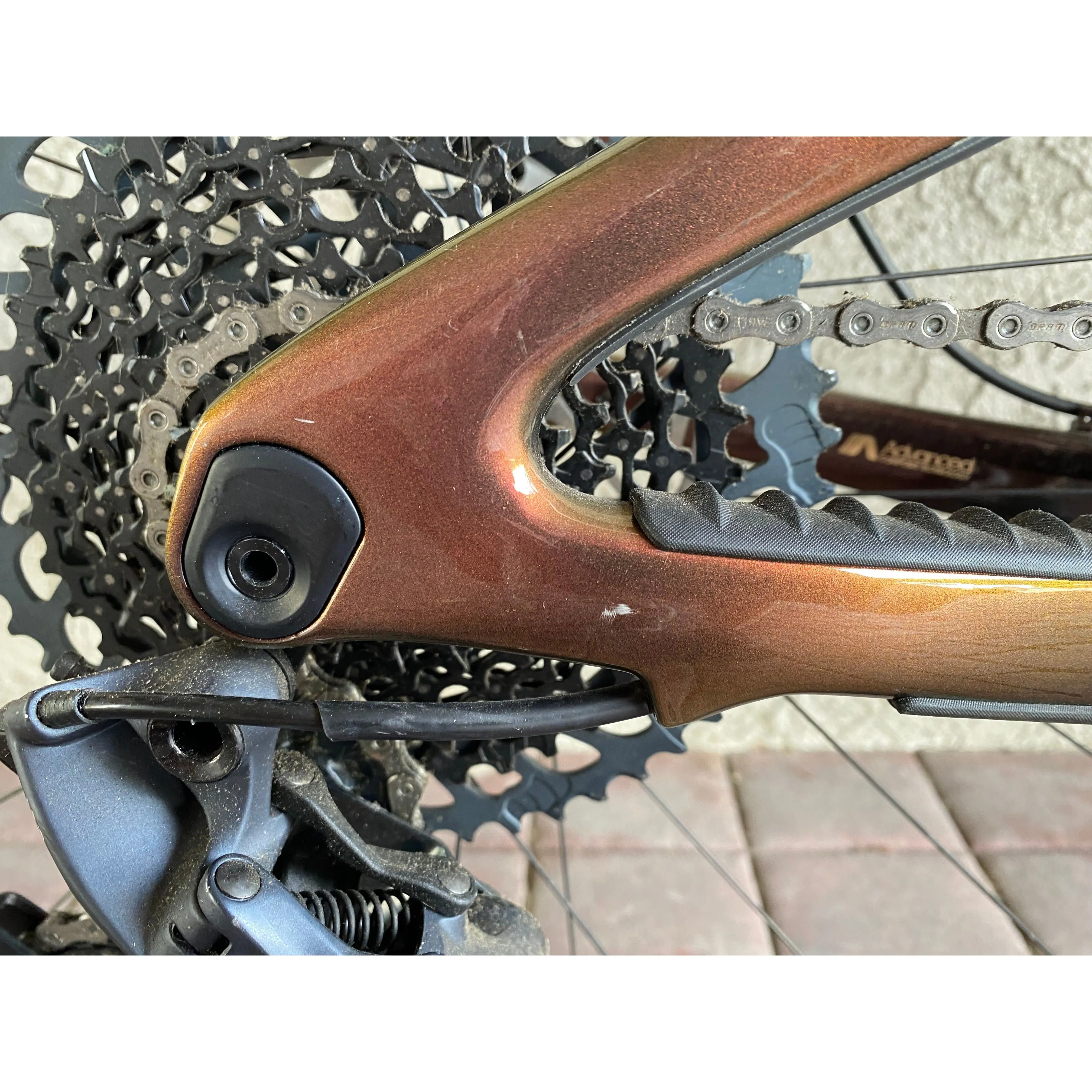 Liv Intrigue Adv Pro 1 29 BLEM