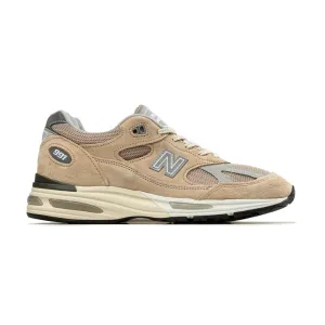 Made in UK U991V2 | Cuban Sand