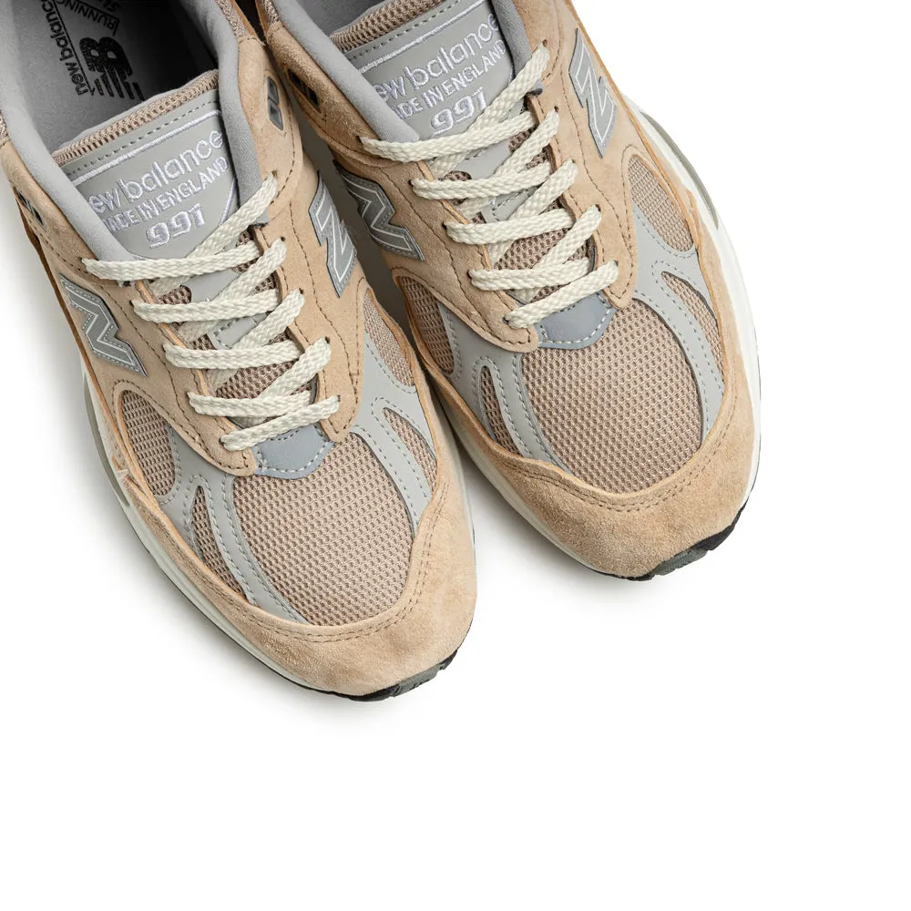 Made in UK U991V2 | Cuban Sand