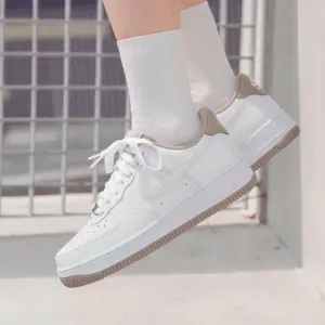 Nike Air Force 1 '07 烏龍茶
