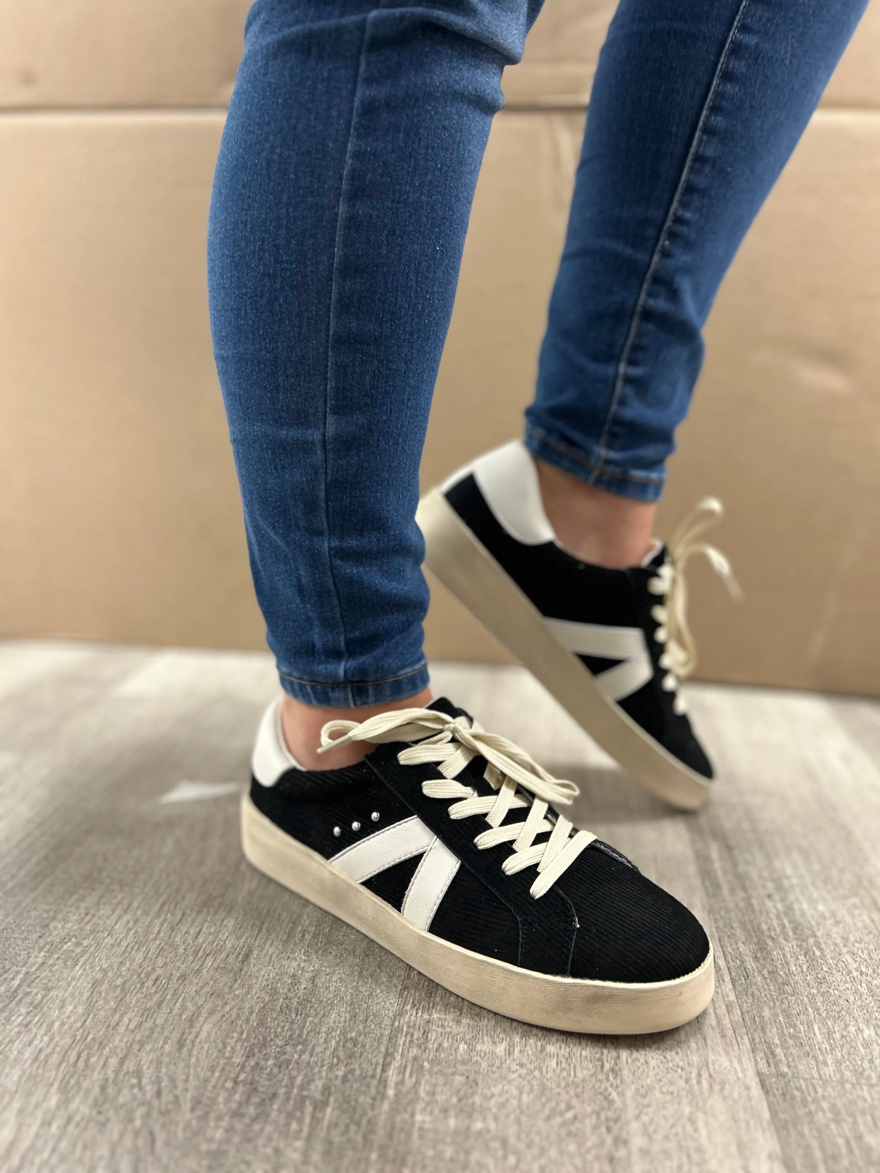 No Chaser sneaker