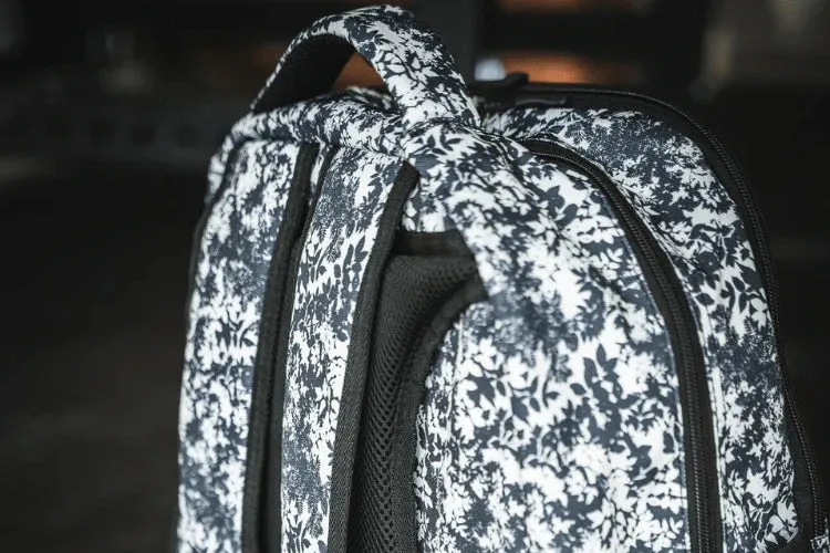 Performance Backpack 3.0 (w/ Belt Loop)
