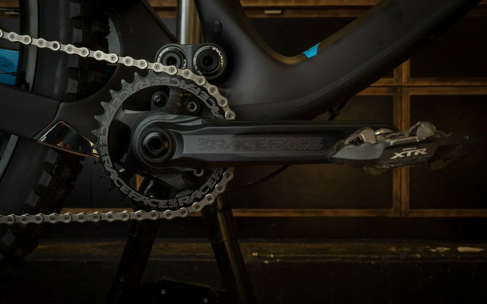 Race Face AEffect Cinch Direct Mount Chainset - 30T - 175mm