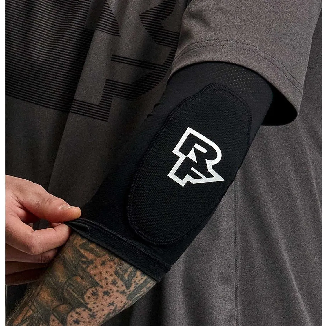 RaceFace Charge Elbow Pads