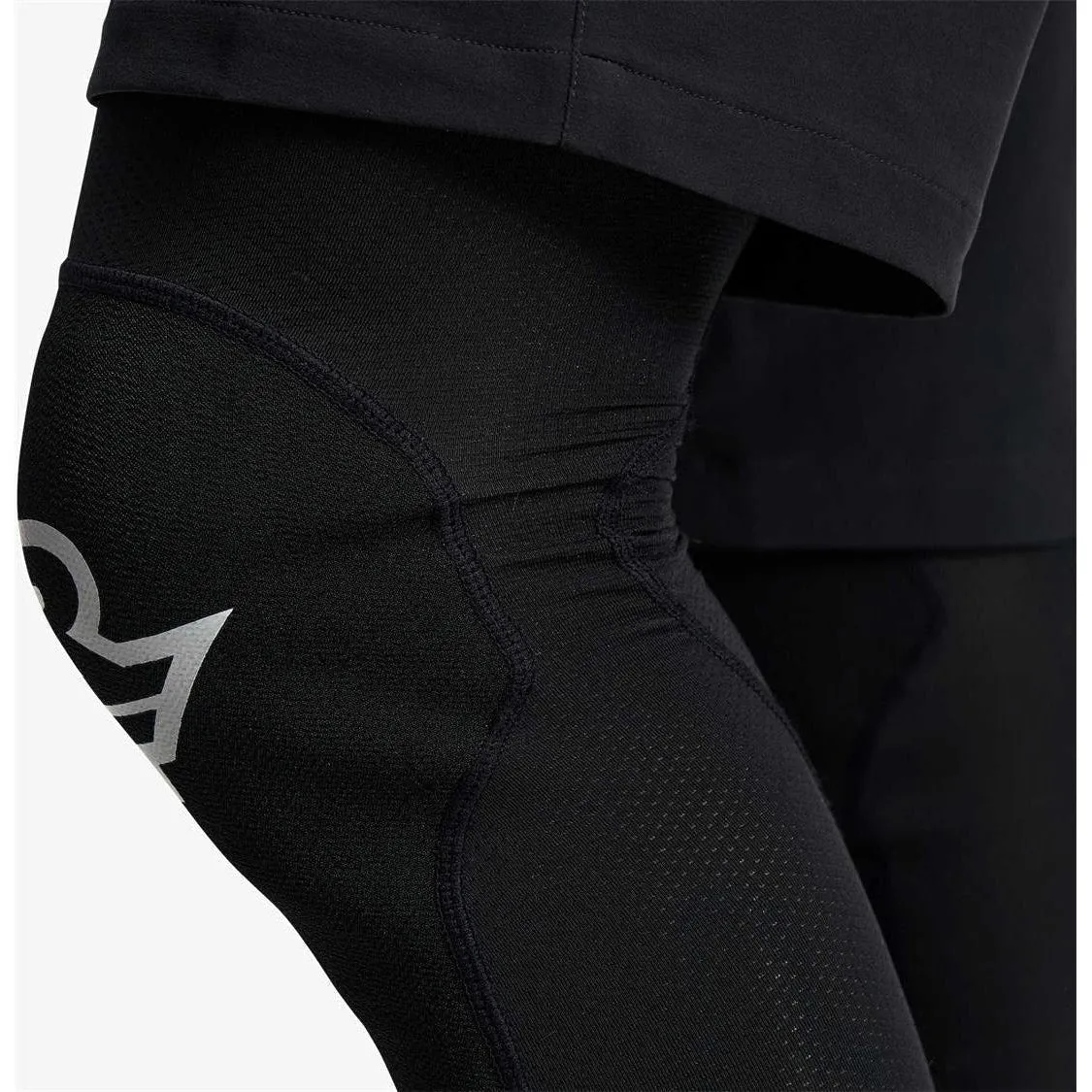 RaceFace Charge Knee Pads