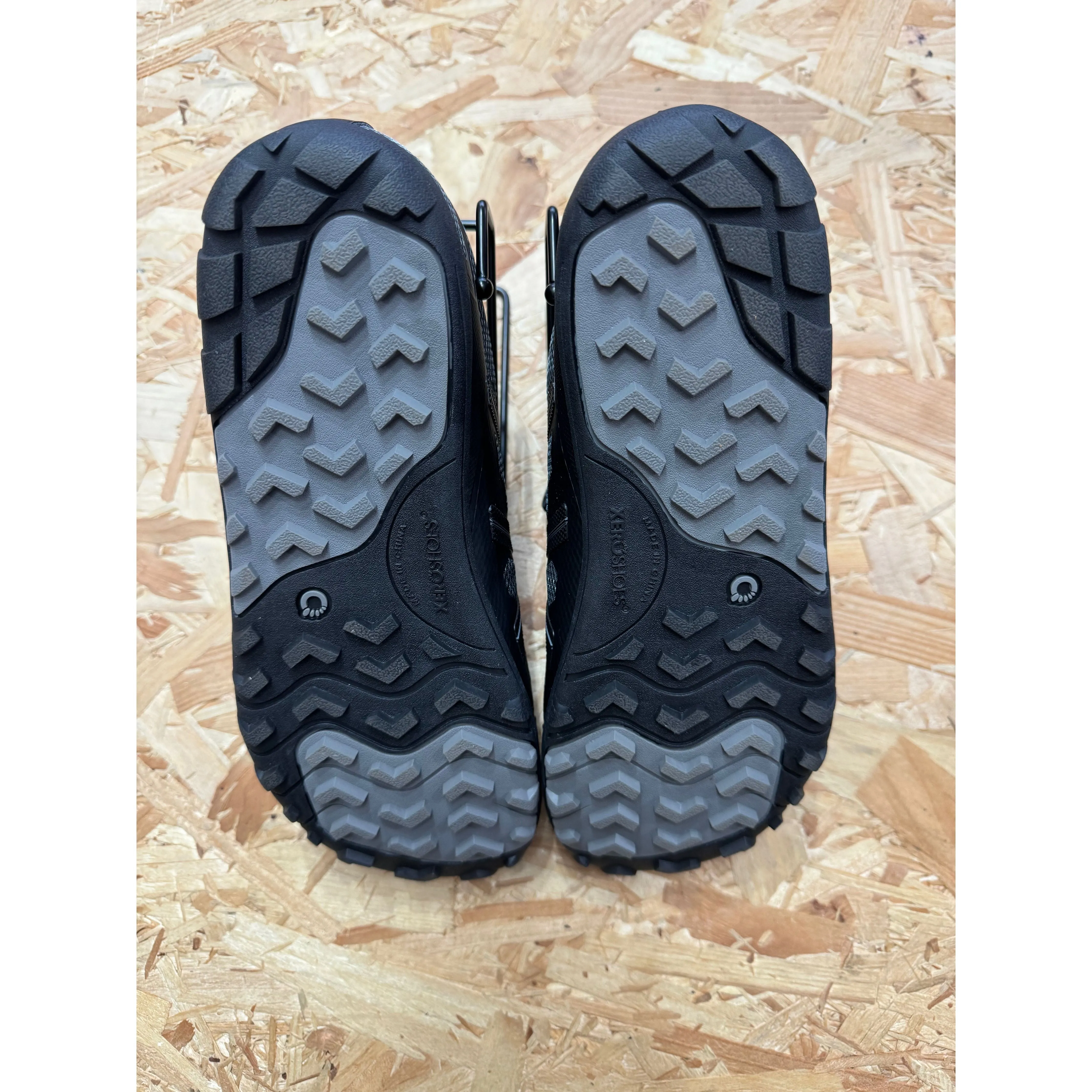 Re-Store 02 Xero Mesa Trail WP Trail Runner size 39