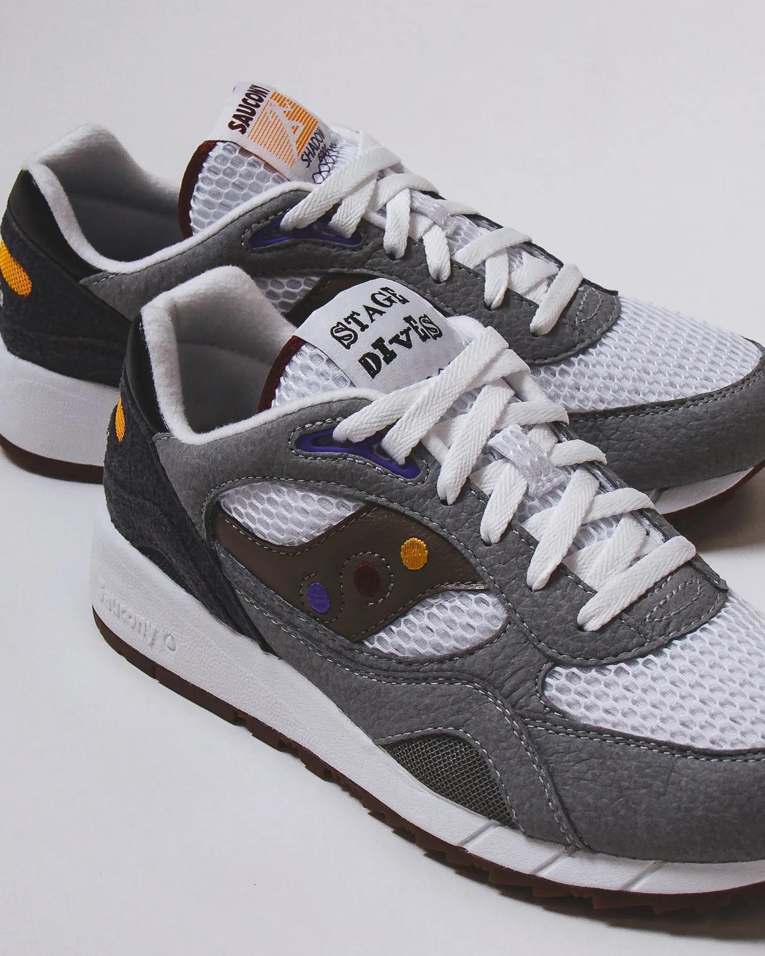 Saucony Men Shadow 6000 Stage Dive White Grey S70903-3