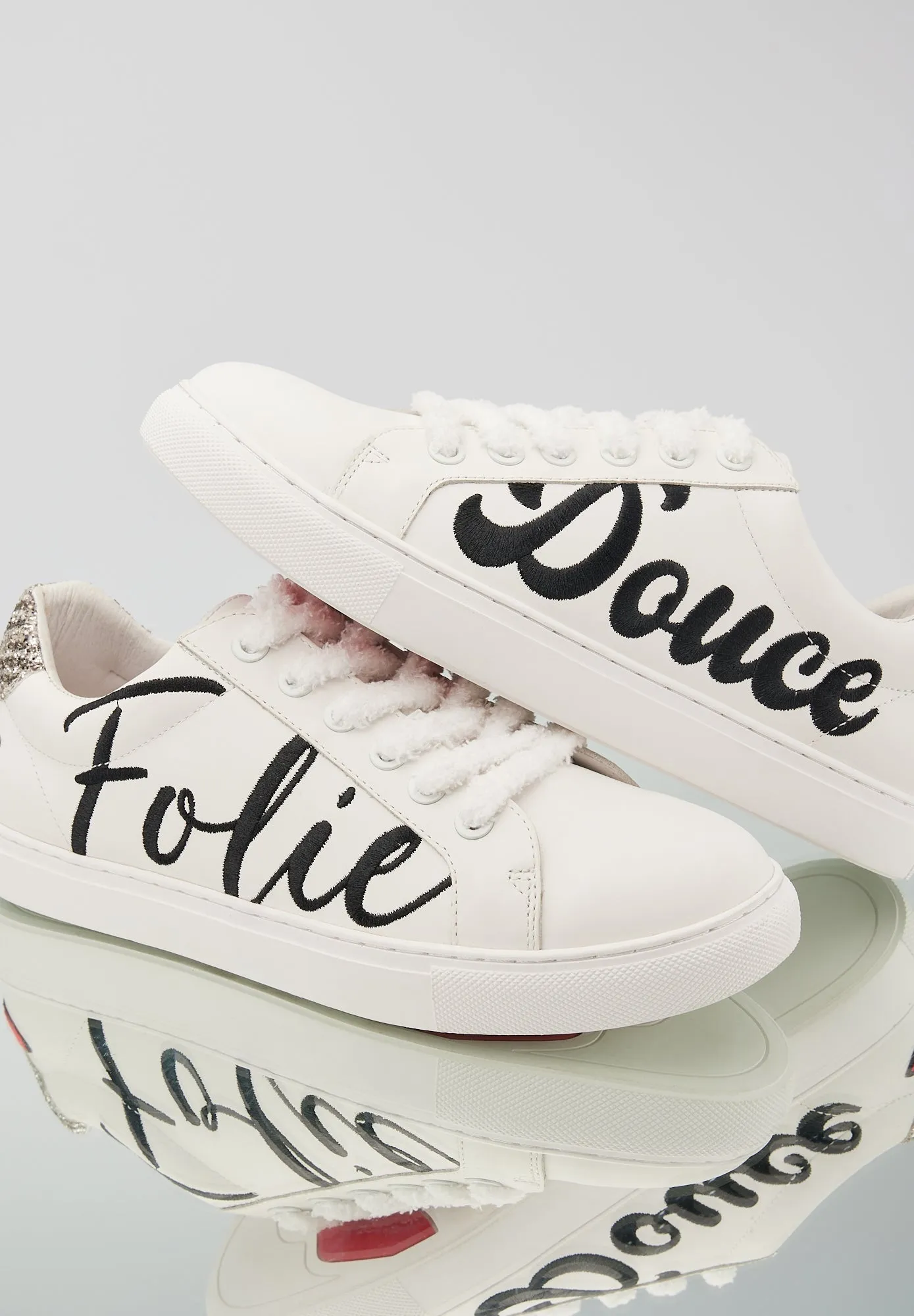 Simone-Folie Douce
