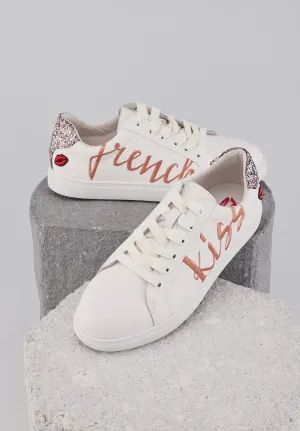 Simone-French Kiss