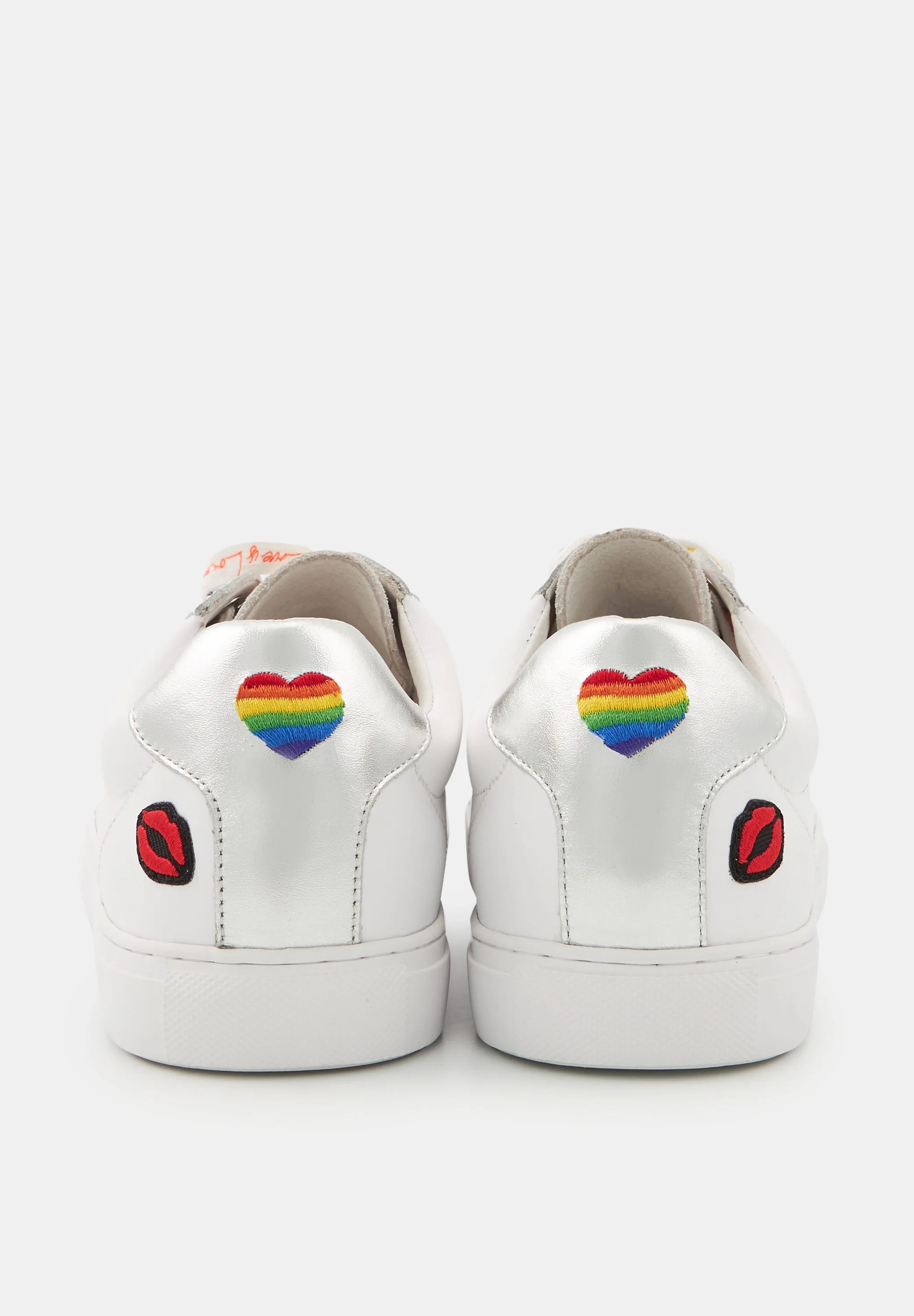 Simone-Love is Love