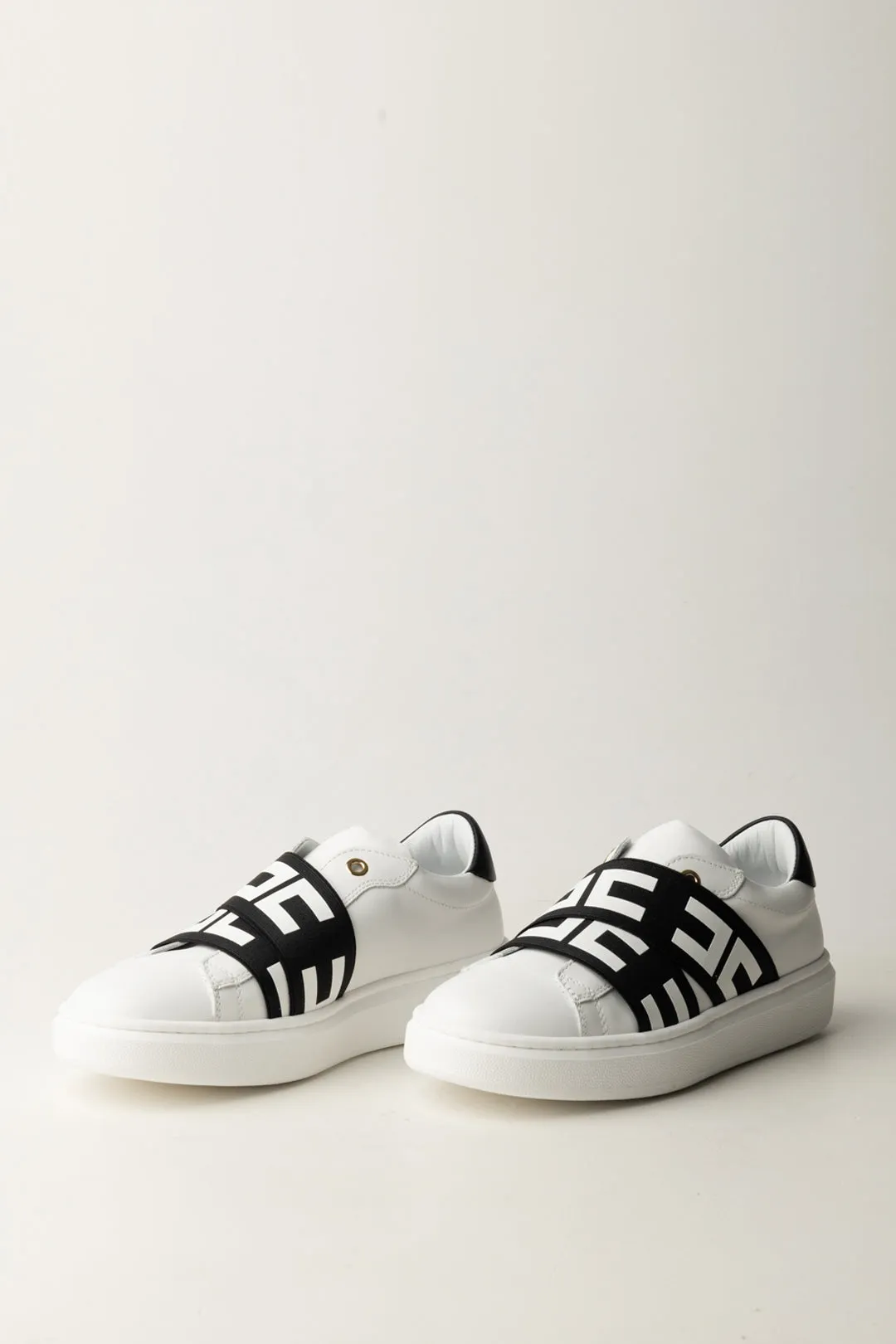 Sneakers con Fascia Logata a Contrasto