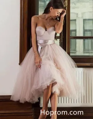 Tulle Tea-Length Sweetheart Homecoming dress