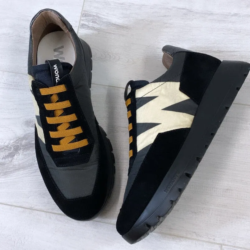 Wonders Black & Mustard Sneakers